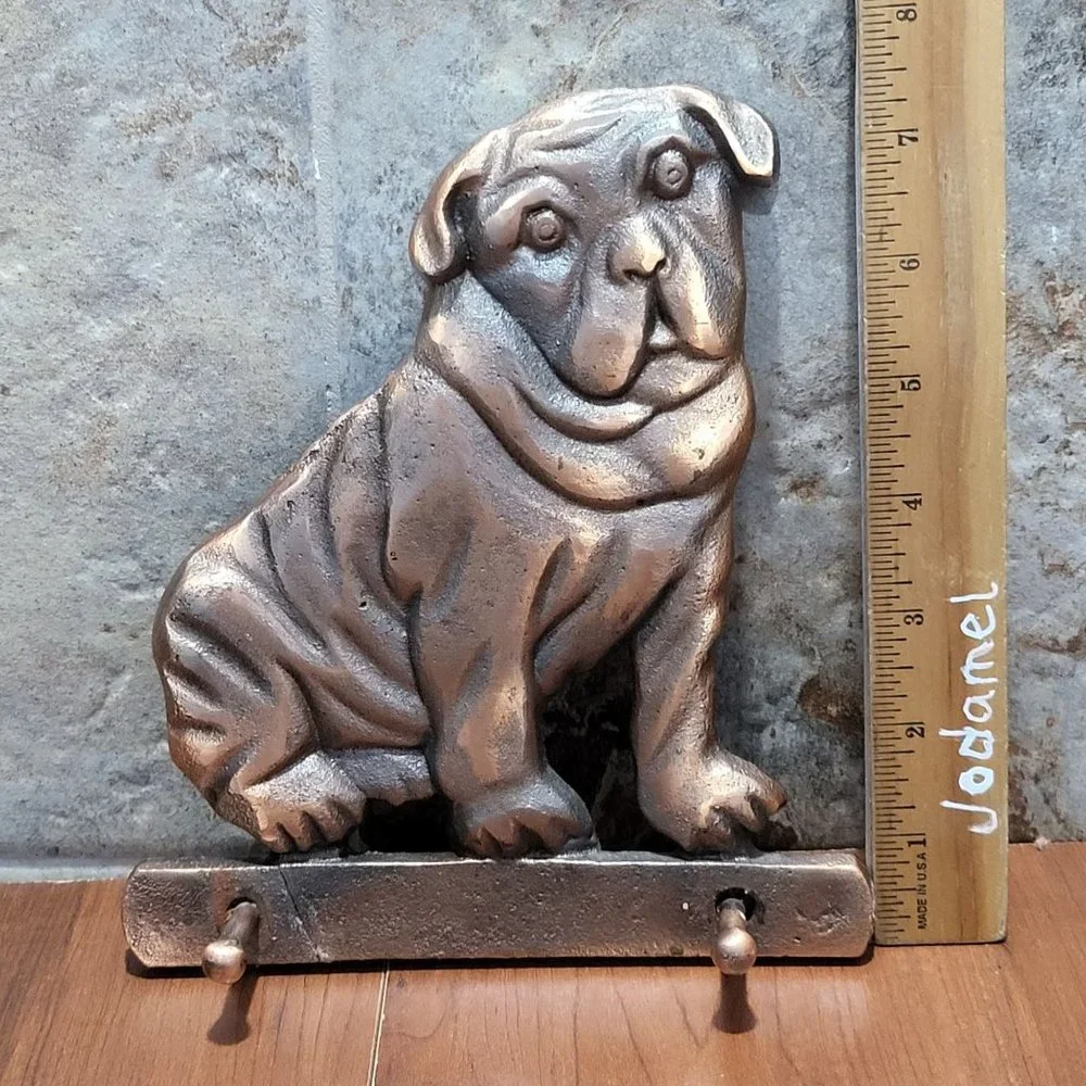 Cast Iron Dog Wall Mount Hook Leash Holder Bulldog Pug Wall Hanging Key Rack